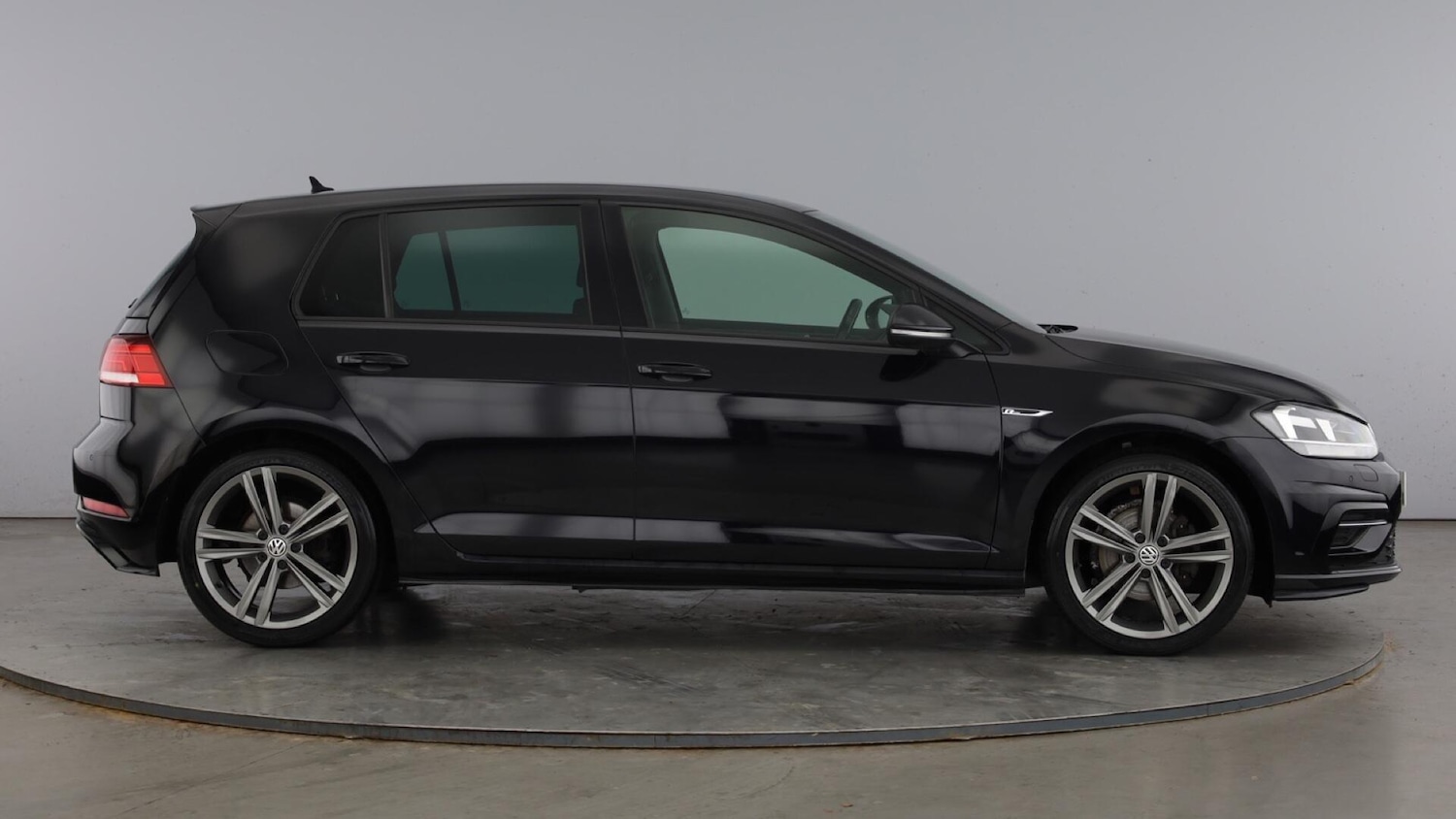 Used Volkswagen Golf 2019 for sale - 77506156: Photo 4