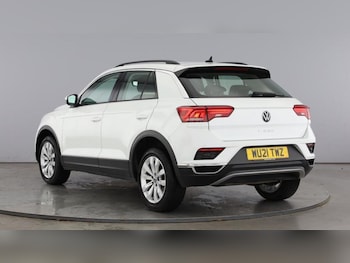 Used Volkswagen T-Roc 2021 for sale - 76255403: Photo