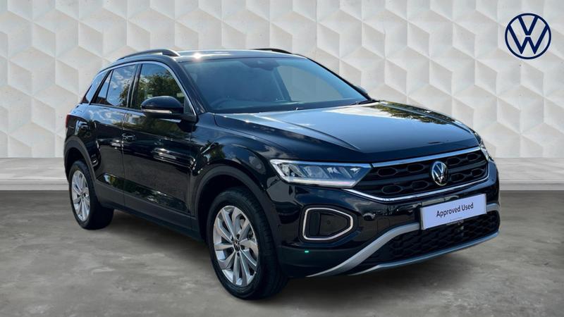 Used Volkswagen T-Roc 2025 for sale - 74917539: Photo 1