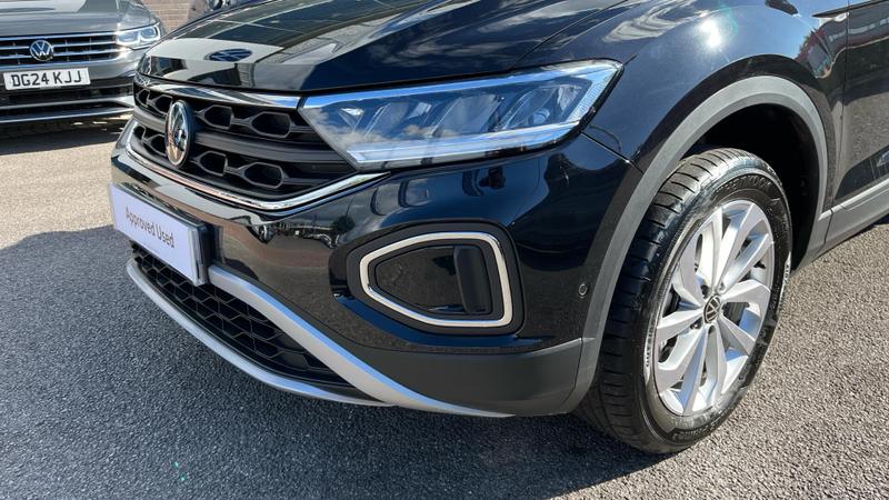 Used Volkswagen T-Roc 2025 for sale - 74917539: Photo 29