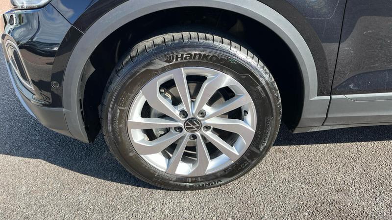 Used Volkswagen T-Roc 2025 for sale - 74917539: Photo 30