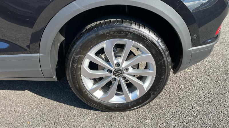 Used Volkswagen T-Roc 2025 for sale - 74917539: Photo 31