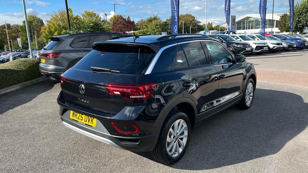 Used Volkswagen T-Roc 2025 for sale - 74917539: Photo 39