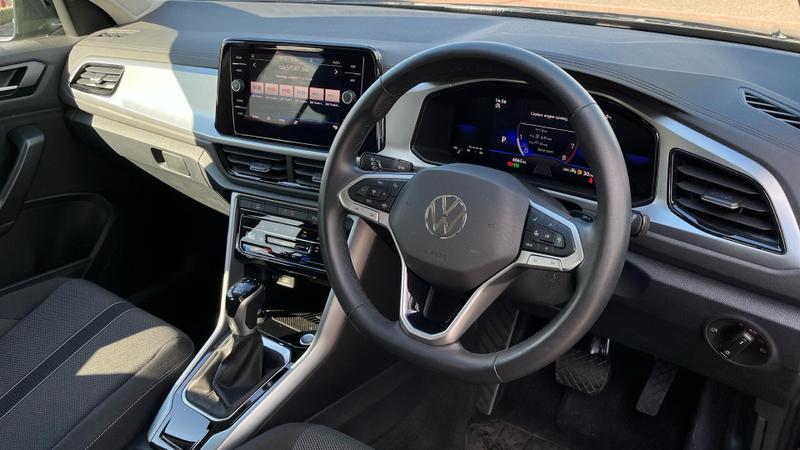 Used Volkswagen T-Roc 2025 for sale - 74917539: Photo 6