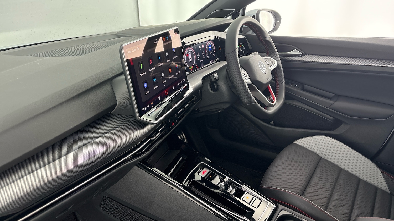 Used Volkswagen Golf 2026 for sale - 78202229: Photo 2