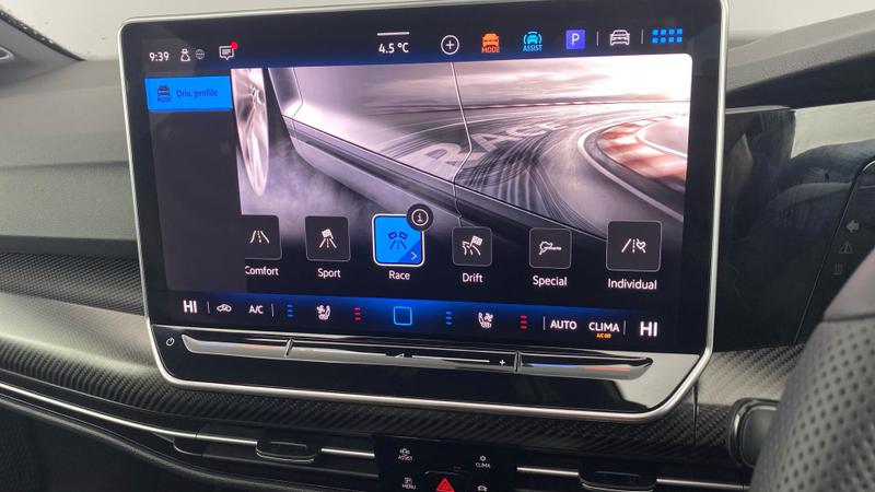 Used Volkswagen Golf 2025 for sale - 76603525: Photo 33