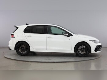 Used Volkswagen Golf 2025 for sale - 76603525: Photo