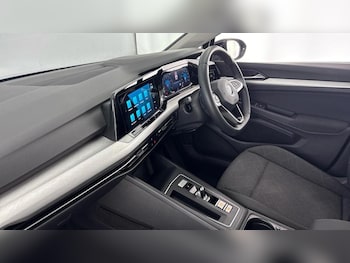 Used Volkswagen Golf 2021 for sale - 77262012: Photo