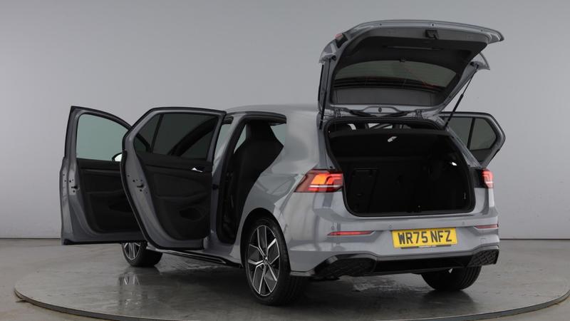 Used Volkswagen Golf 2025 for sale - 77198921: Photo 11