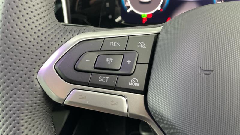 Used Volkswagen Golf 2025 for sale - 77198921: Photo 23