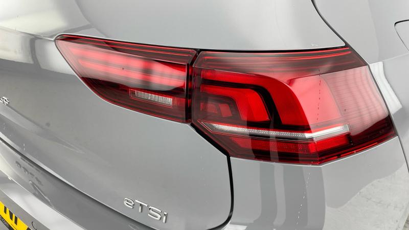 Used Volkswagen Golf 2025 for sale - 77198921: Photo 33