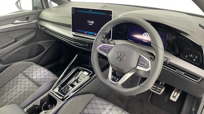 Used Volkswagen Golf 2025 for sale - 77198921: Photo 6