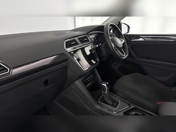 Used Volkswagen Tiguan 2023 for sale - 76684966: Photo