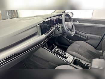 Used Volkswagen Golf 2023 for sale - 78906475: Photo