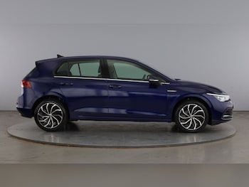 Used Volkswagen Golf 2023 for sale - 78906475: Photo