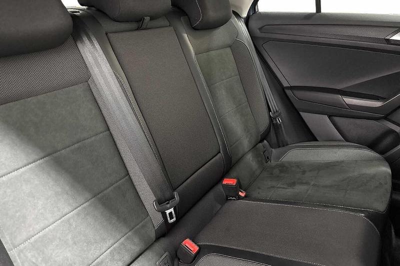 Used Volkswagen T-Roc 2024 for sale - 77186936: Photo 9