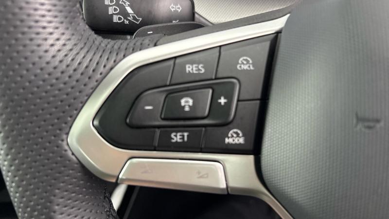 Used Volkswagen Golf for sale - 77176352: Photo 21