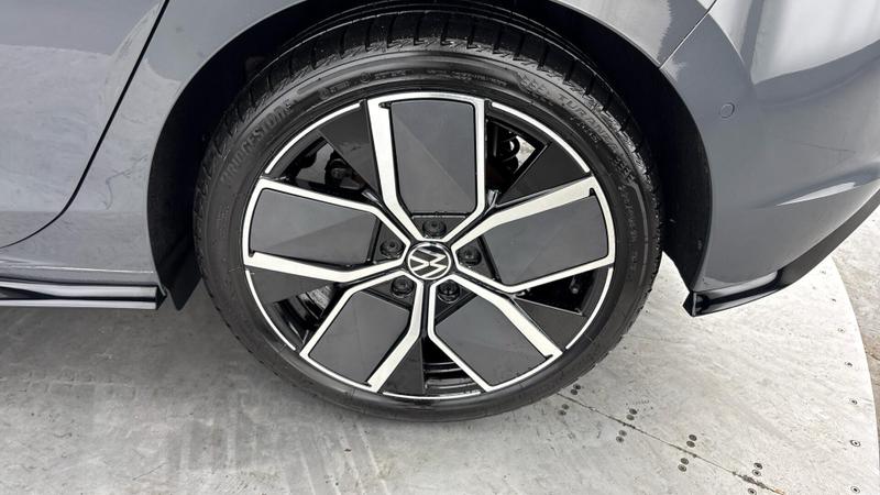 Used Volkswagen Golf for sale - 77176352: Photo 34