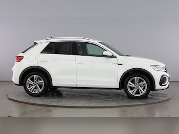 Used Volkswagen T-Roc 2025 for sale - 77186923: Photo