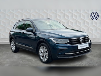 Used Volkswagen Tiguan 2023 for sale - 78538712: Photo