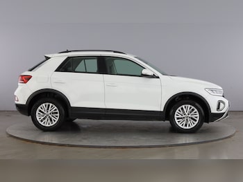 Used Volkswagen T-Roc 2022 for sale - 79344058: Photo