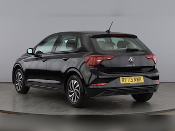 Used Volkswagen Polo 2023 for sale - 78081189: Photo