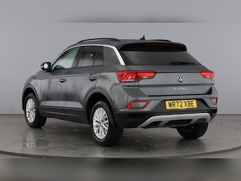 Used Volkswagen T-Roc 2022 for sale - 77506421: Photo