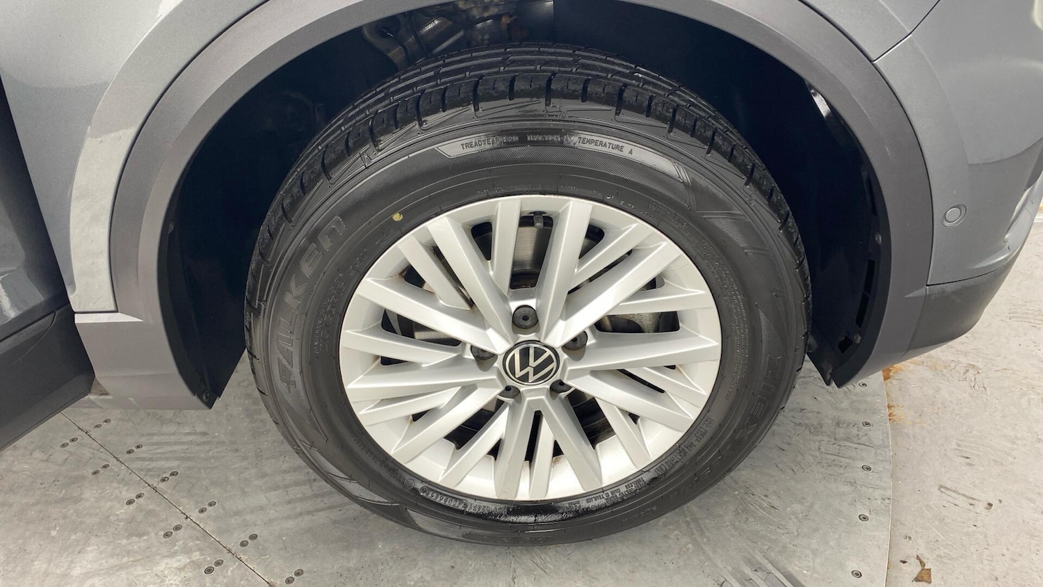 Used Volkswagen T-Roc 2022 for sale - 77506421: Photo 5