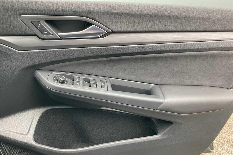 Used Volkswagen Golf 2023 for sale - 77312686: Photo 16