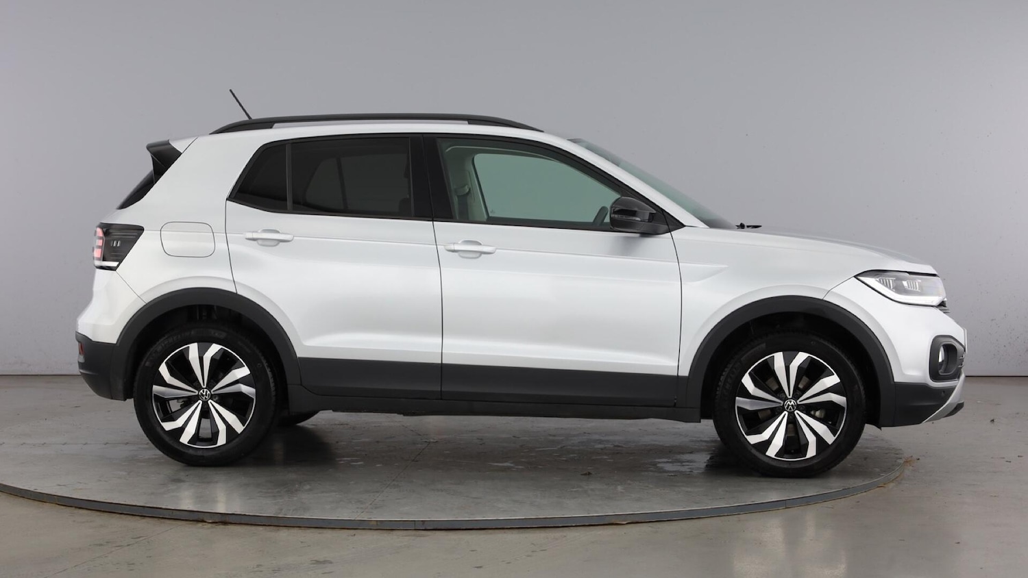 Used Volkswagen T-Cross 2024 for sale - 77506467: Photo 4
