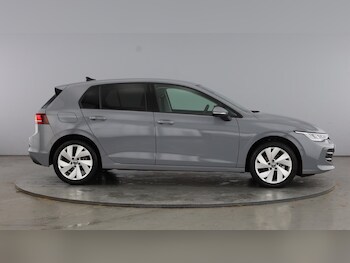 Used Volkswagen Golf 2025 for sale - 77506434: Photo