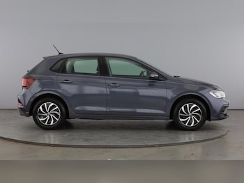 Used Volkswagen Polo 2023 for sale - 77837152: Photo