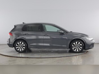 Used Volkswagen Golf 2022 for sale - 75561397: Photo