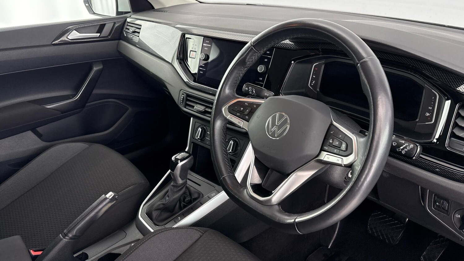 Used Volkswagen Polo 2022 for sale - 77602355: Photo 6