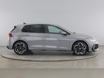 Used Volkswagen Golf 2025 for sale - 76028236: Photo