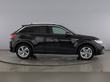 Used Volkswagen T-Roc 2025 for sale - 77619148: Photo