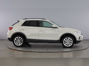 Used Volkswagen T-Roc 2022 for sale - 78078270: Photo