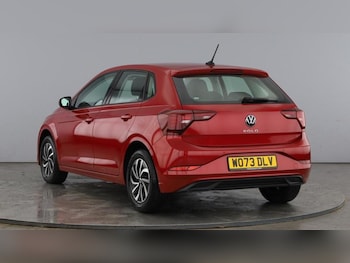 Used Volkswagen Polo 2024 for sale - 77339948: Photo