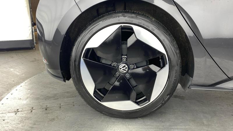 Used Volkswagen ID.3 2021 for sale - 77435139: Photo 31