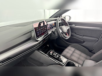 Used Volkswagen Golf 2026 for sale - 78801655: Photo