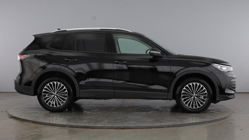 Used Volkswagen Tiguan 2025 for sale - 77211080: Photo 4