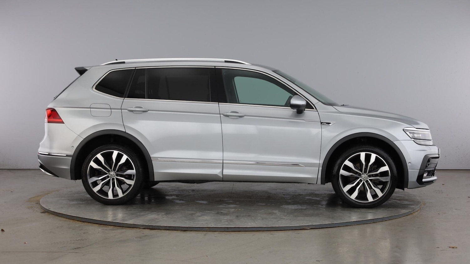 Used Volkswagen Tiguan Allspace 2021 for sale - 77602346: Photo 4