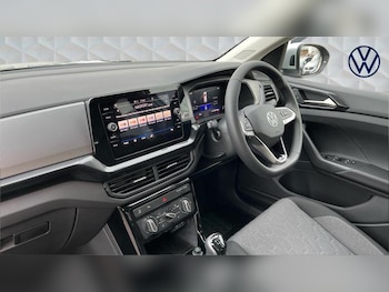 Used Volkswagen T-Cross 2025 for sale - 77195402: Photo