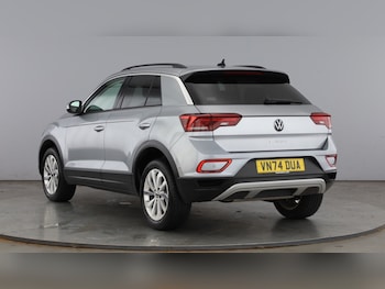 Used Volkswagen T-Roc 2024 for sale - 78236809: Photo
