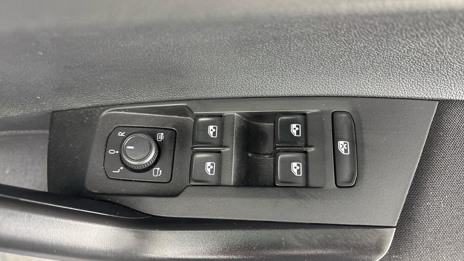 Used Volkswagen Polo 2023 for sale - 77802623: Photo 19