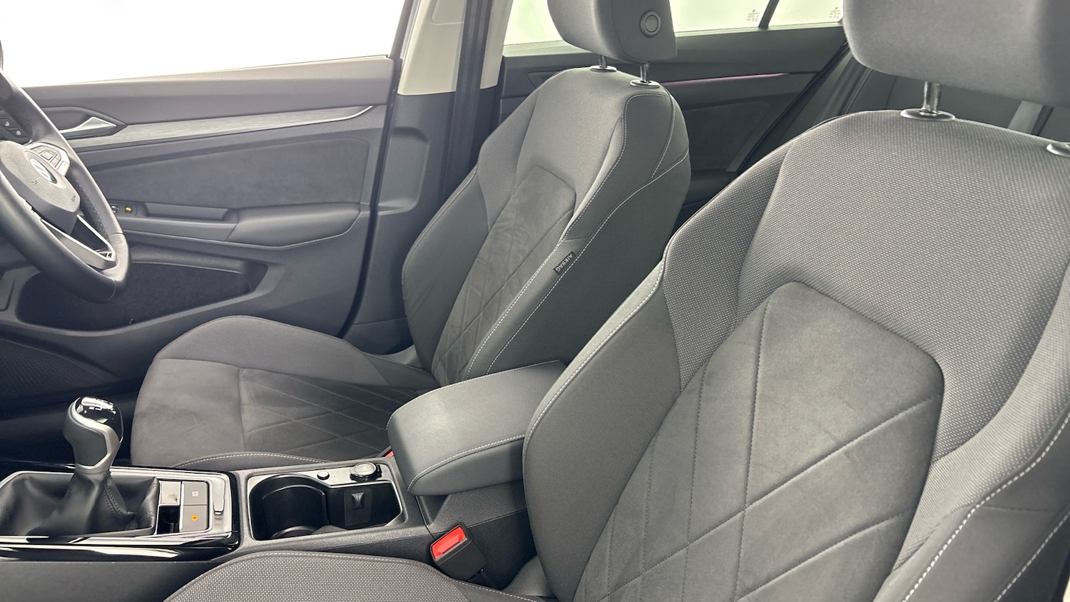 Used Volkswagen Golf 2023 for sale - 77896392: Photo 34