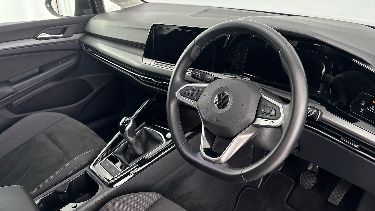 Used Volkswagen Golf 2023 for sale - 77896392: Photo 6