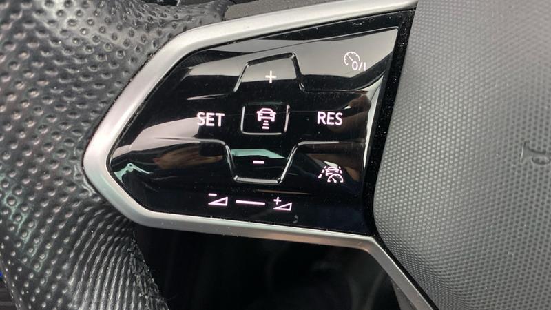 Used Volkswagen Tiguan 2020 for sale - 76776746: Photo 23