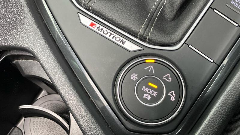 Used Volkswagen Tiguan 2020 for sale - 76776746: Photo 25