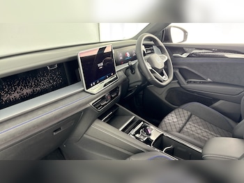 Used Volkswagen Touran 2026 for sale - 79143651: Photo
